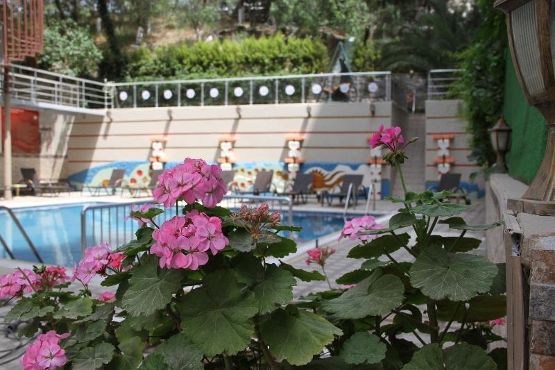 Saturn Hotel Kusadası Extérieur photo