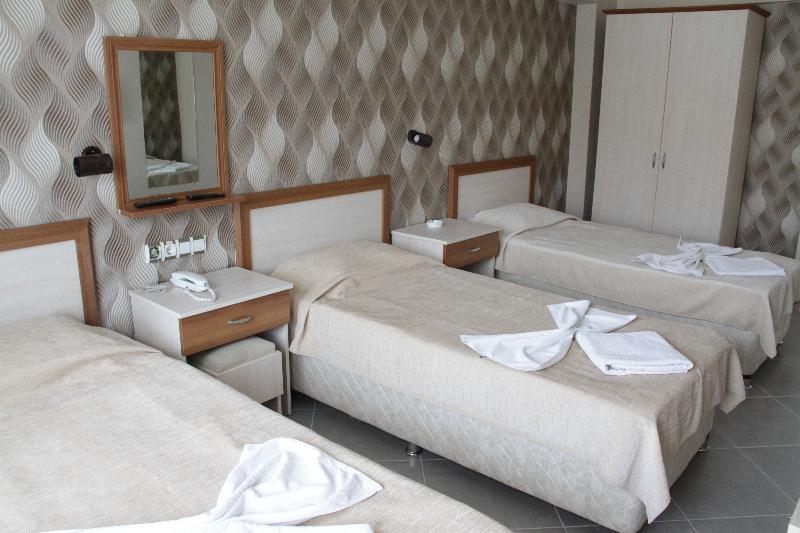 Saturn Hotel Kusadası Extérieur photo