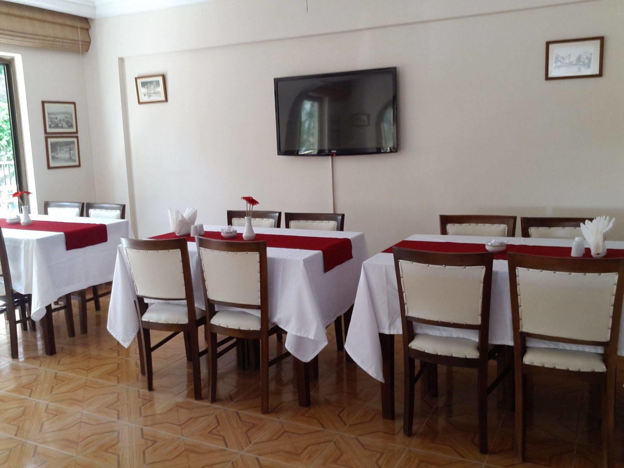 Saturn Hotel Kusadası Extérieur photo