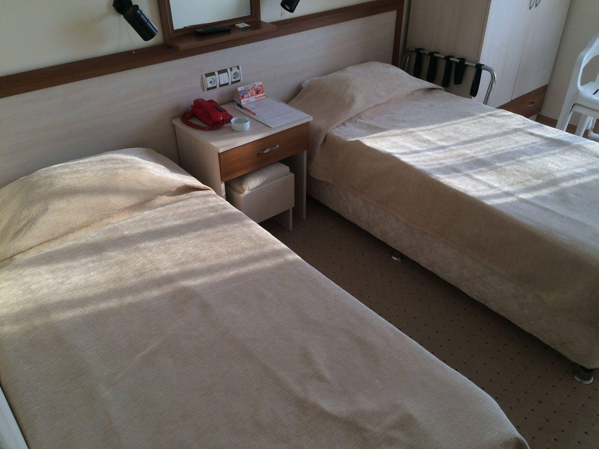 Saturn Hotel Kusadası Extérieur photo