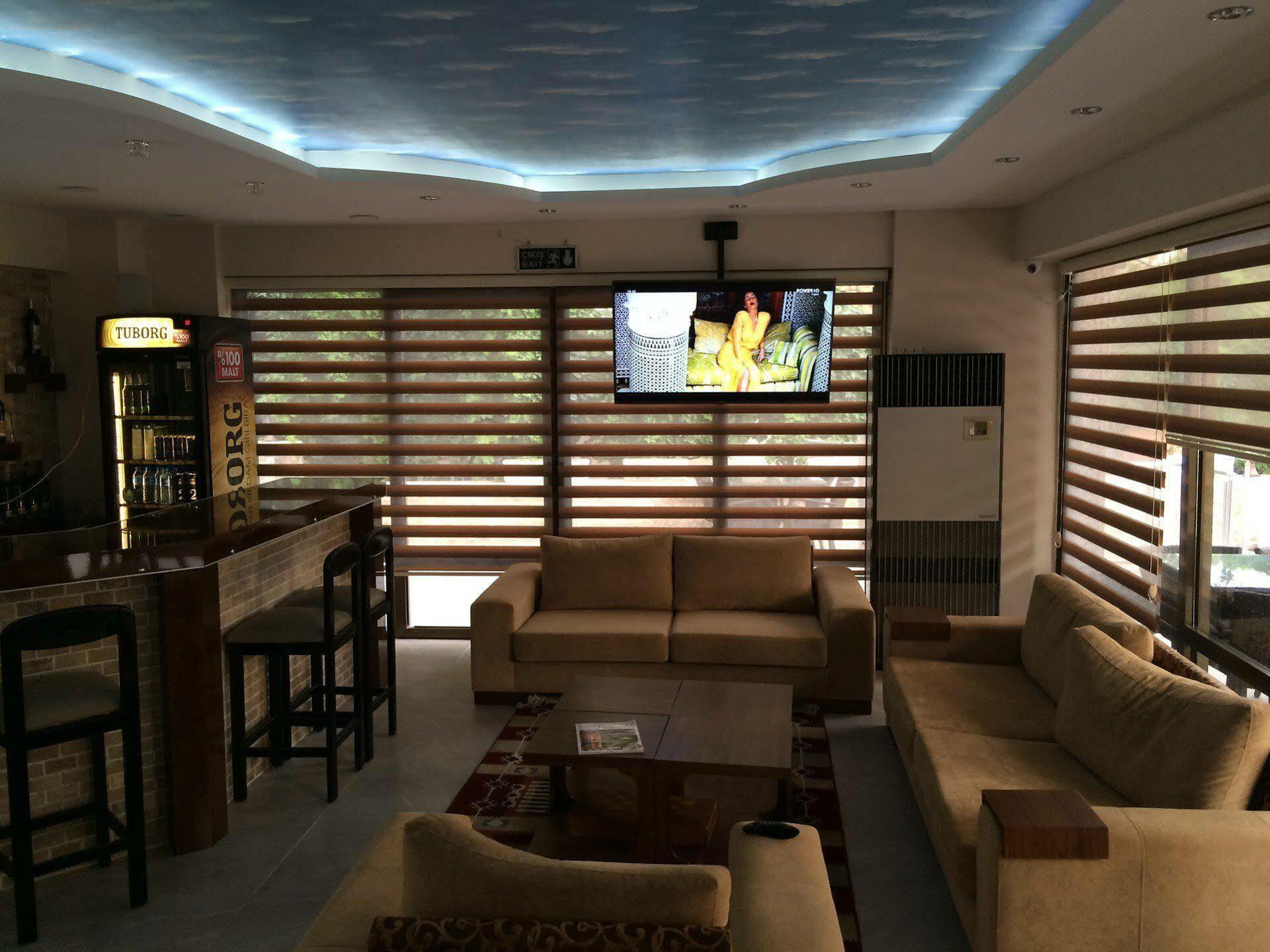 Saturn Hotel Kusadası Extérieur photo
